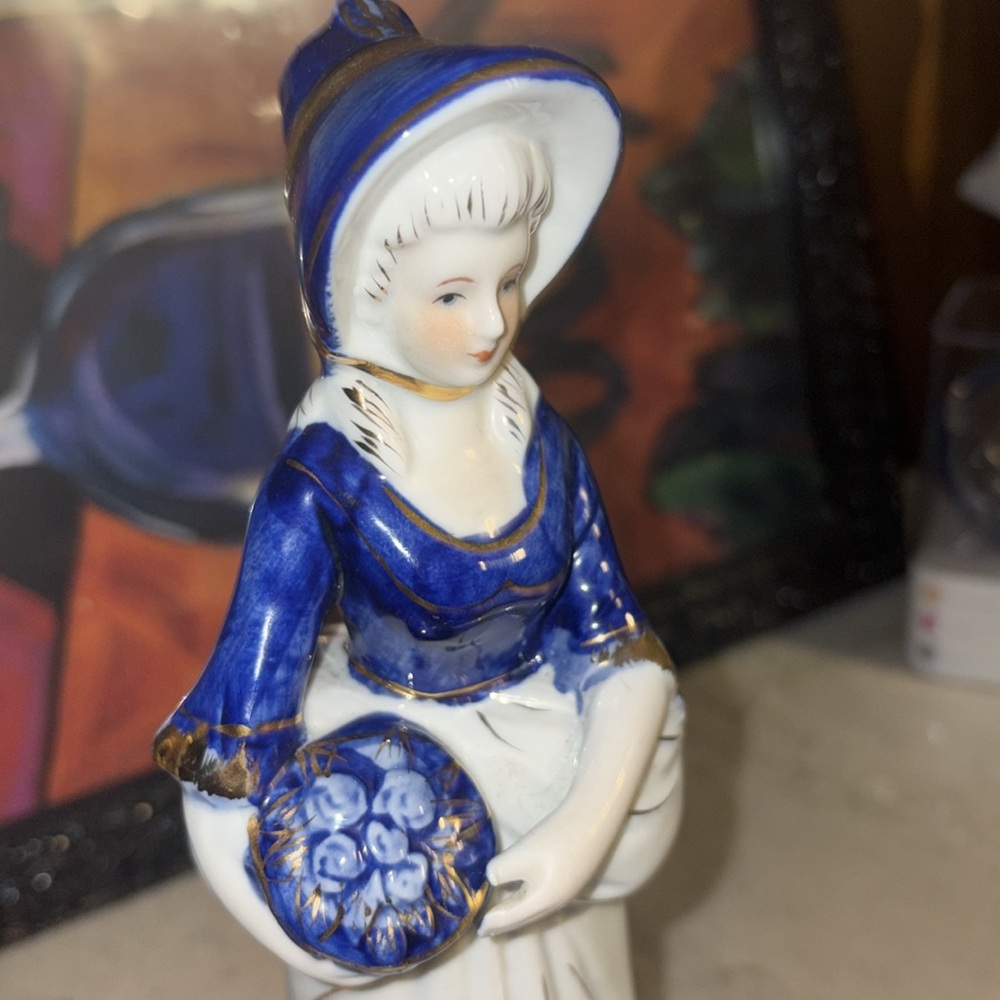 Vintage Victorian lady - Picture 4 of 8
